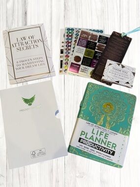 🪷 Law of Attraction Productivity Planner
